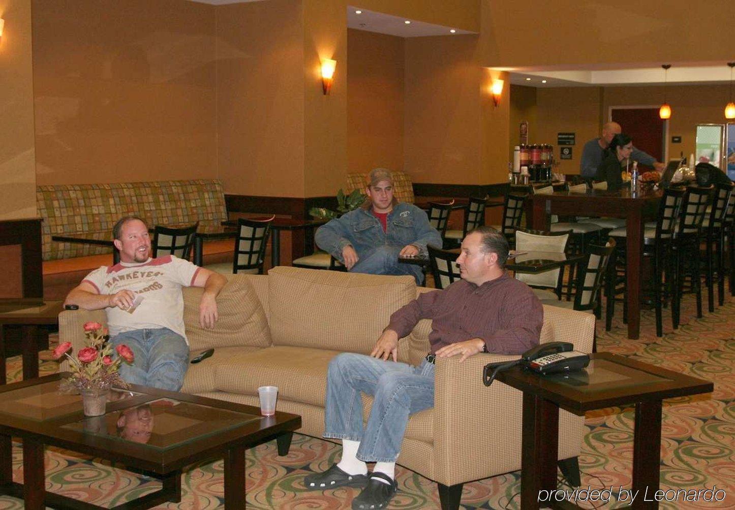 Hampton Inn & Suites Ft Worth-Берлесон Ресторан фото